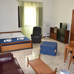 casa-vacanze-in-villa-privata.sicilyhotelsitaly.net/